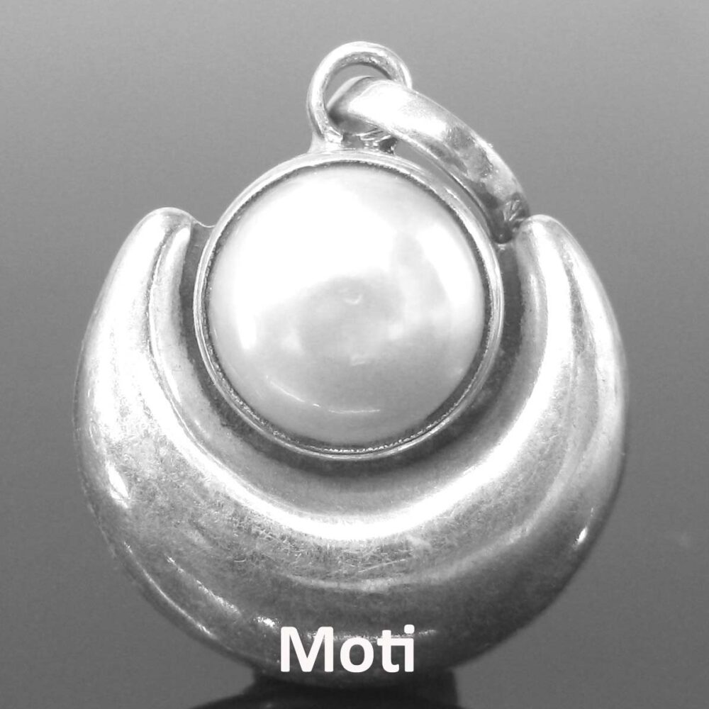 Silver Moon Pearl(Moti) Locket - 4.180 gms(gross) | With Lab Certified